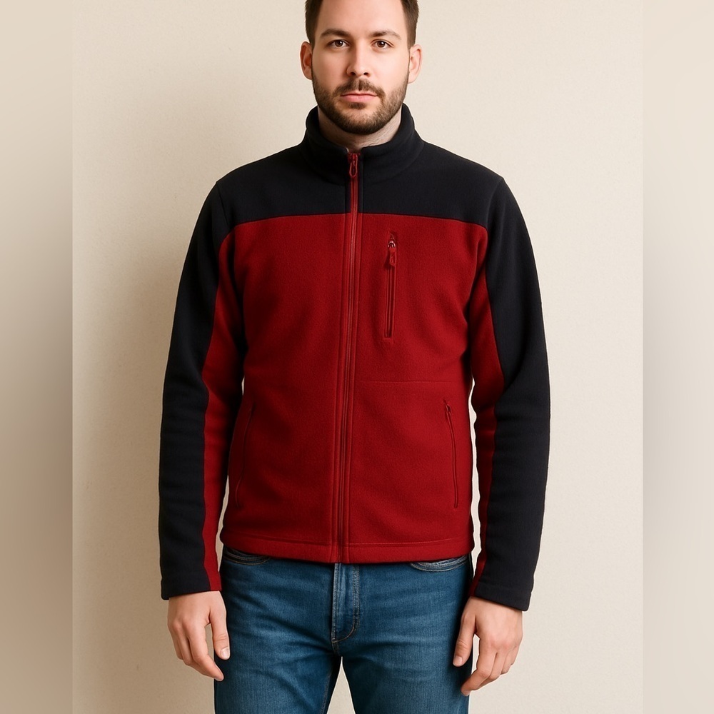 Kirkland Signature men's soft shell jacket, Large
